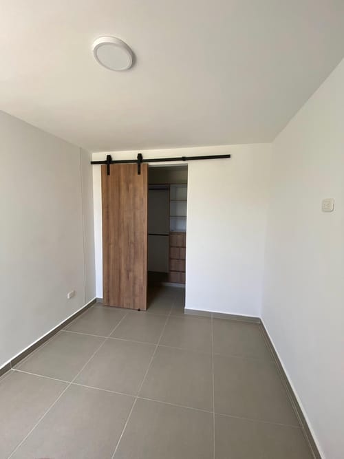 Apartamento de 3 alcobas en venta en Valle Del Lili, Cali, 65 m² · foto 10 de 13