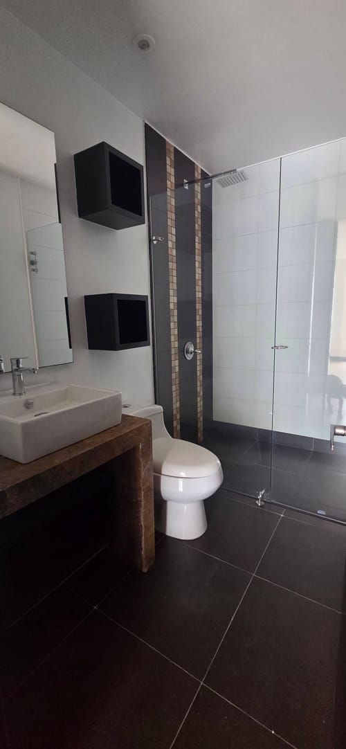Apartamento de 2 alcobas en venta en Unicentro Bogotá, Bogotá, 71 m² · foto 6 de 15