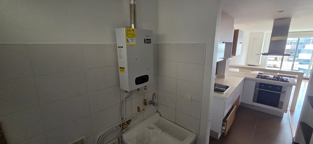 Apartamento de 2 alcobas en venta en Unicentro Bogotá, Bogotá, 71 m² · foto 9 de 15