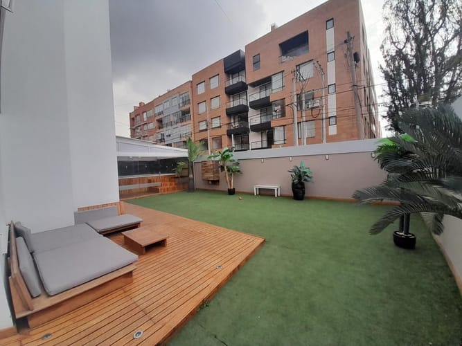 Casa de 6 alcobas en venta en Chicó Alto, Bogotá, 650 m² · foto 3 de 24