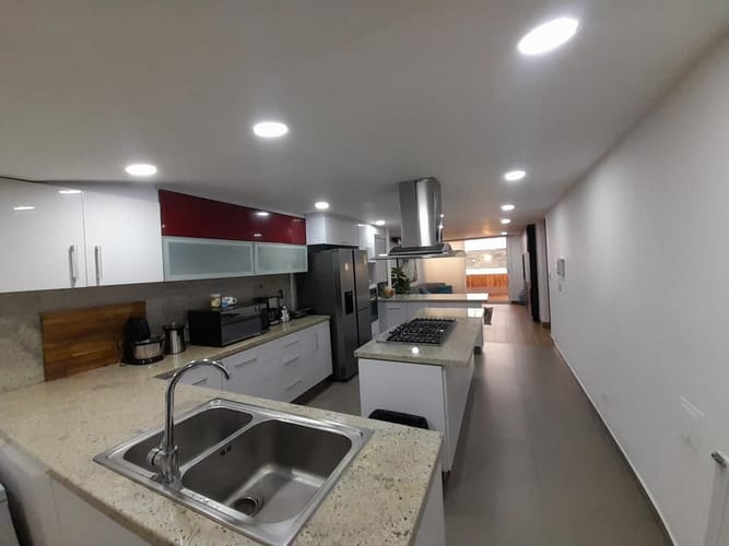 Casa de 6 alcobas en venta en Chicó Alto, Bogotá, 650 m² · foto 12 de 24