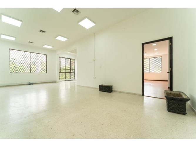 Oficina en arriendo en Centenario, Cali, 180 m² · foto 11 de 24