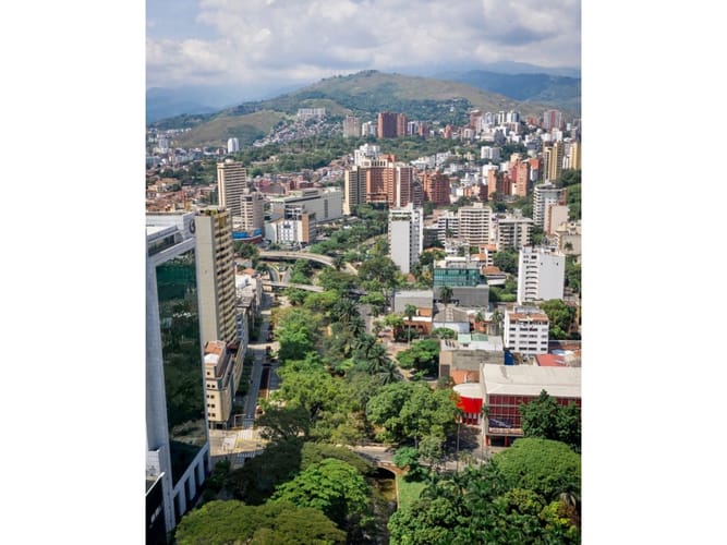 Oficina en arriendo en Centenario, Cali, 180 m² · foto 12 de 24