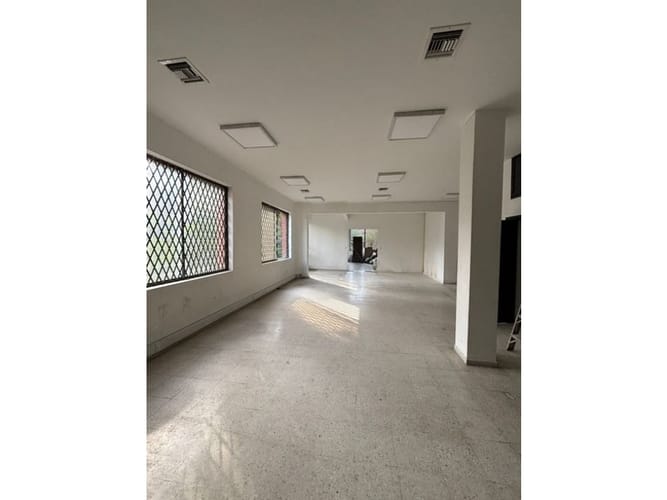 Oficina en arriendo en Centenario, Cali, 180 m² · foto 21 de 24