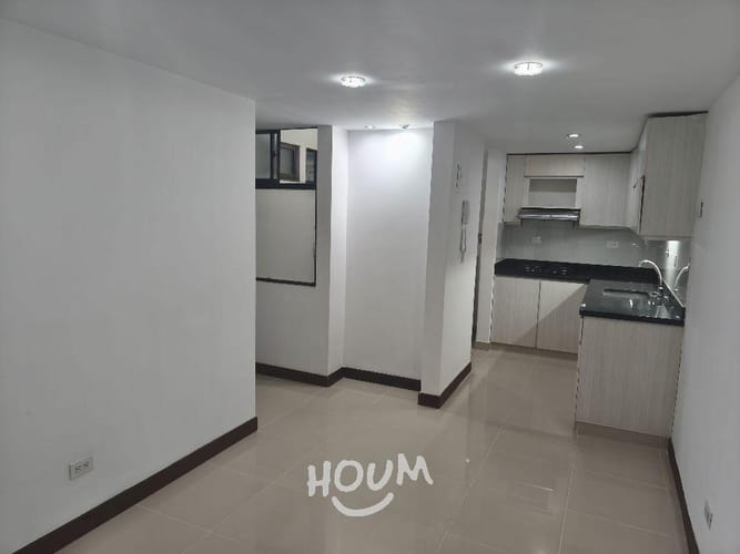 Apartamento de 3 alcobas en arriendo en San Bernardo, Medellín, 58 m² · foto 2 de 24