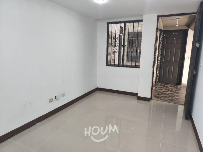 Apartamento de 3 alcobas en arriendo en San Bernardo, Medellín, 58 m² · foto 3 de 24