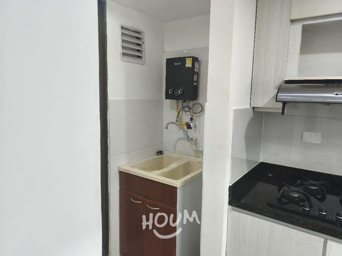 Apartamento de 3 alcobas en arriendo en San Bernardo, Medellín, 58 m² · foto 12 de 24