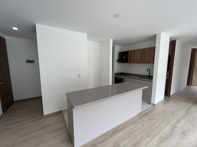 Apartamento de 3 alcobas en arriendo en Bosques Del Marques, Bogotá, 84 m² · foto 4 de 20