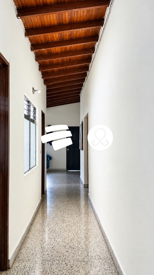 Casa de 4 alcobas en venta en El Chagualo, Medellín, 141 m² · foto 3 de 20