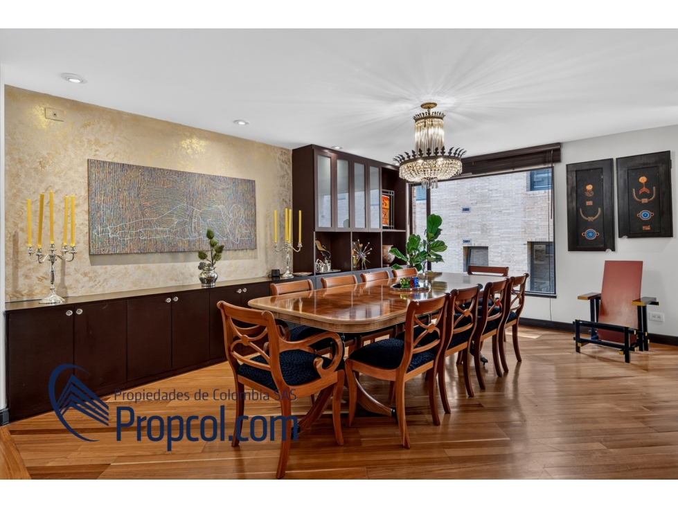 Apartamento en venta en El Chico, Bogotá · foto 2 de 13