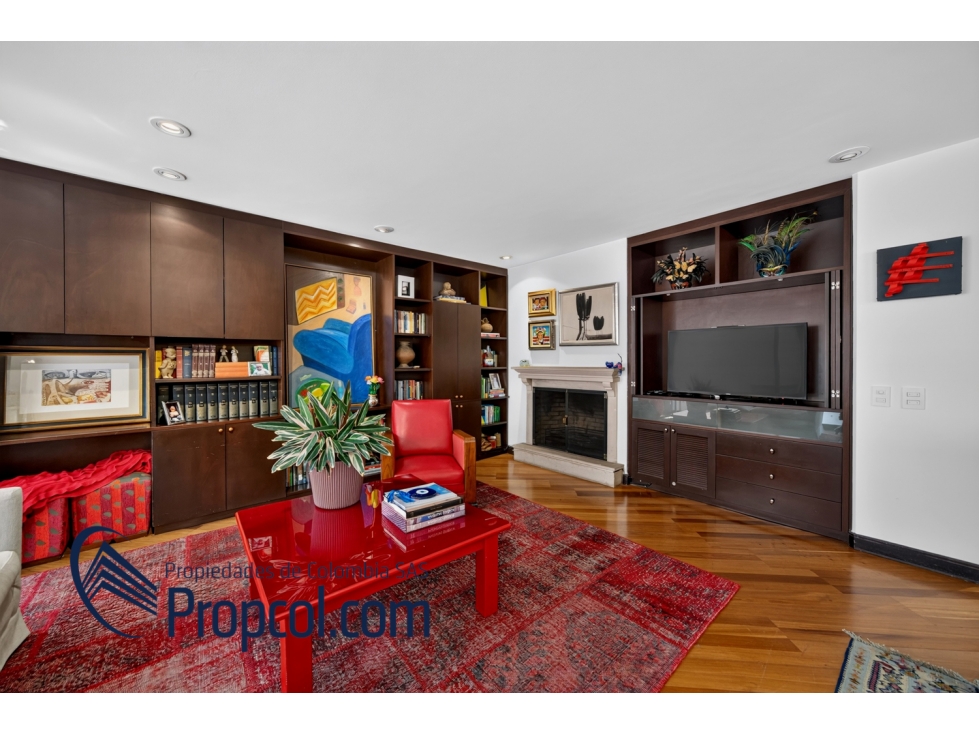 Apartamento en venta en El Chico, Bogotá · foto 4 de 13