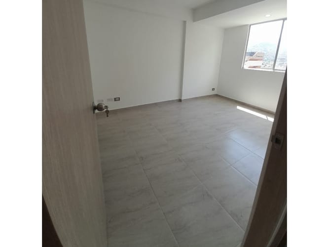 Apartamento de 2 alcobas en venta en Fabricato, Bello, 64 m² · foto 12 de 14