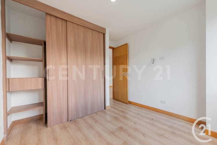 Apartamento de 2 alcobas en arriendo en Rionegro, 73 m² · foto 10 de 17