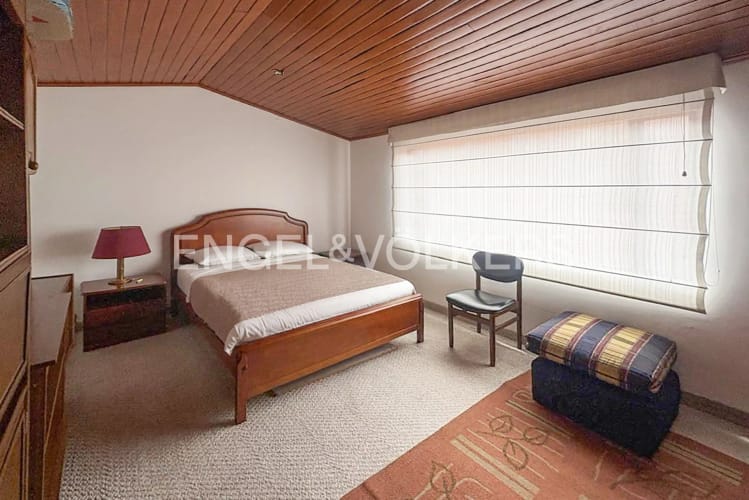 Apartamento de 3 alcobas en venta en La Carolina, Bogotá, 159 m² · foto 14 de 16