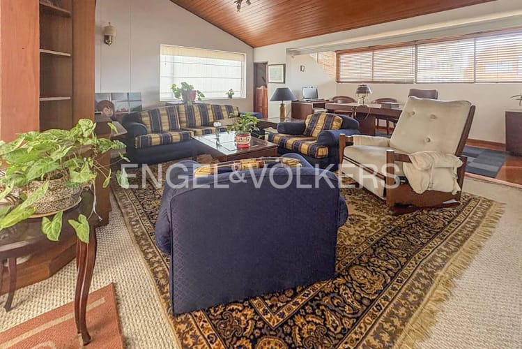 Apartamento de 3 alcobas en venta en La Carolina, Bogotá, 159 m² · foto 12 de 16