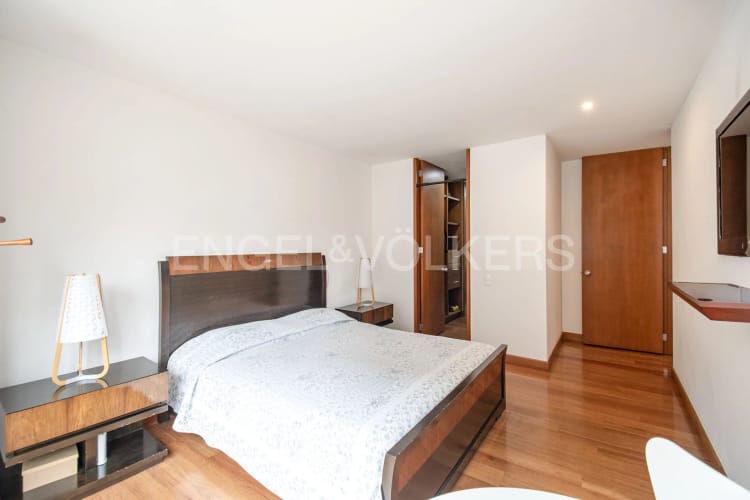 Apartamento en venta en Chicó Navarra, Bogotá · foto 8 de 15