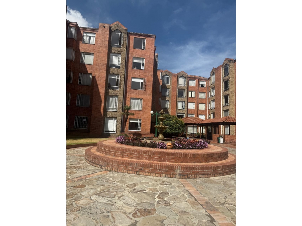 Apartamento en venta en Colina Campestre, Bogotá · foto 2 de 24