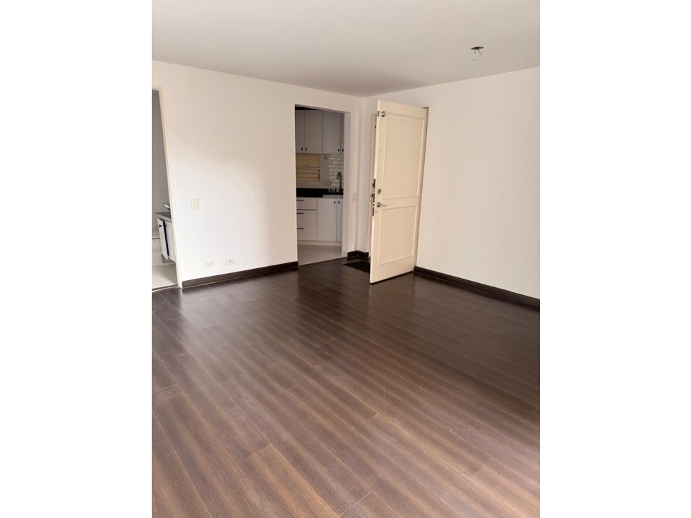 Apartamento en venta en Colina Campestre, Bogotá · foto 8 de 24