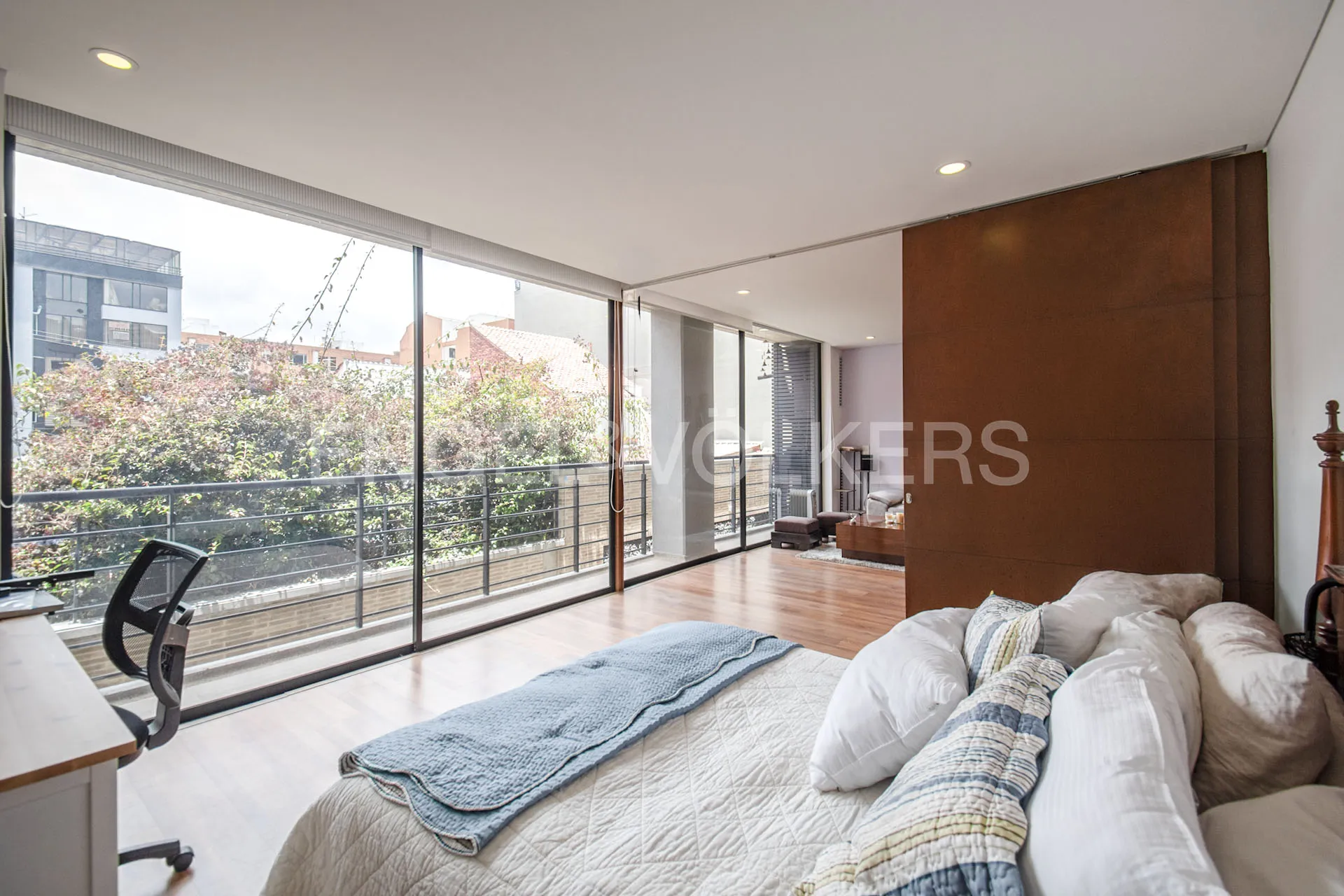 Apartamento en venta en Santa Barbara Central, Bogotá · foto 8 de 15