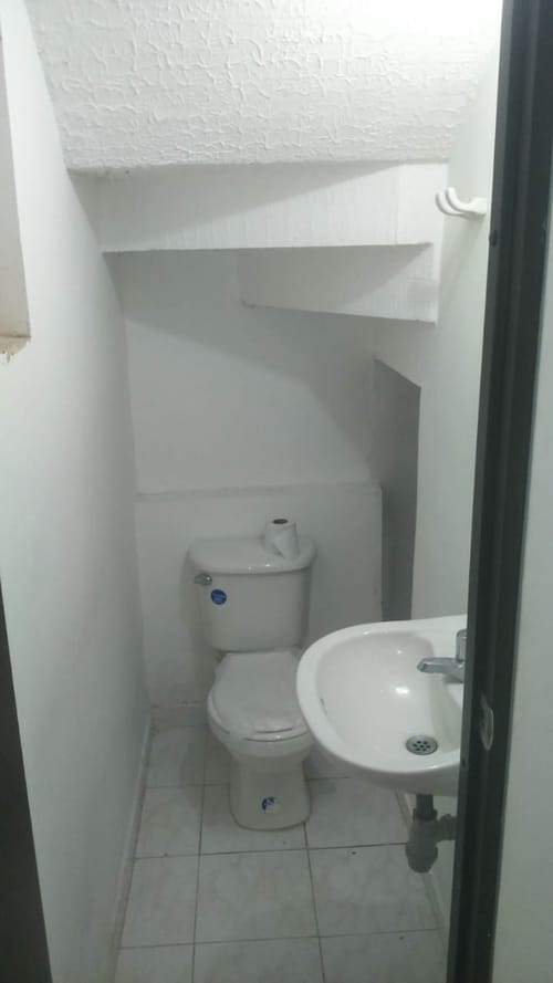 Casa de 3 alcobas en venta en Picaleña Y Mirolindo, Ibagué, 78 m² · foto 6 de 9