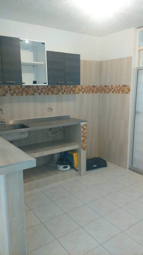Casa de 3 alcobas en venta en Picaleña Y Mirolindo, Ibagué, 78 m² · foto 9 de 9