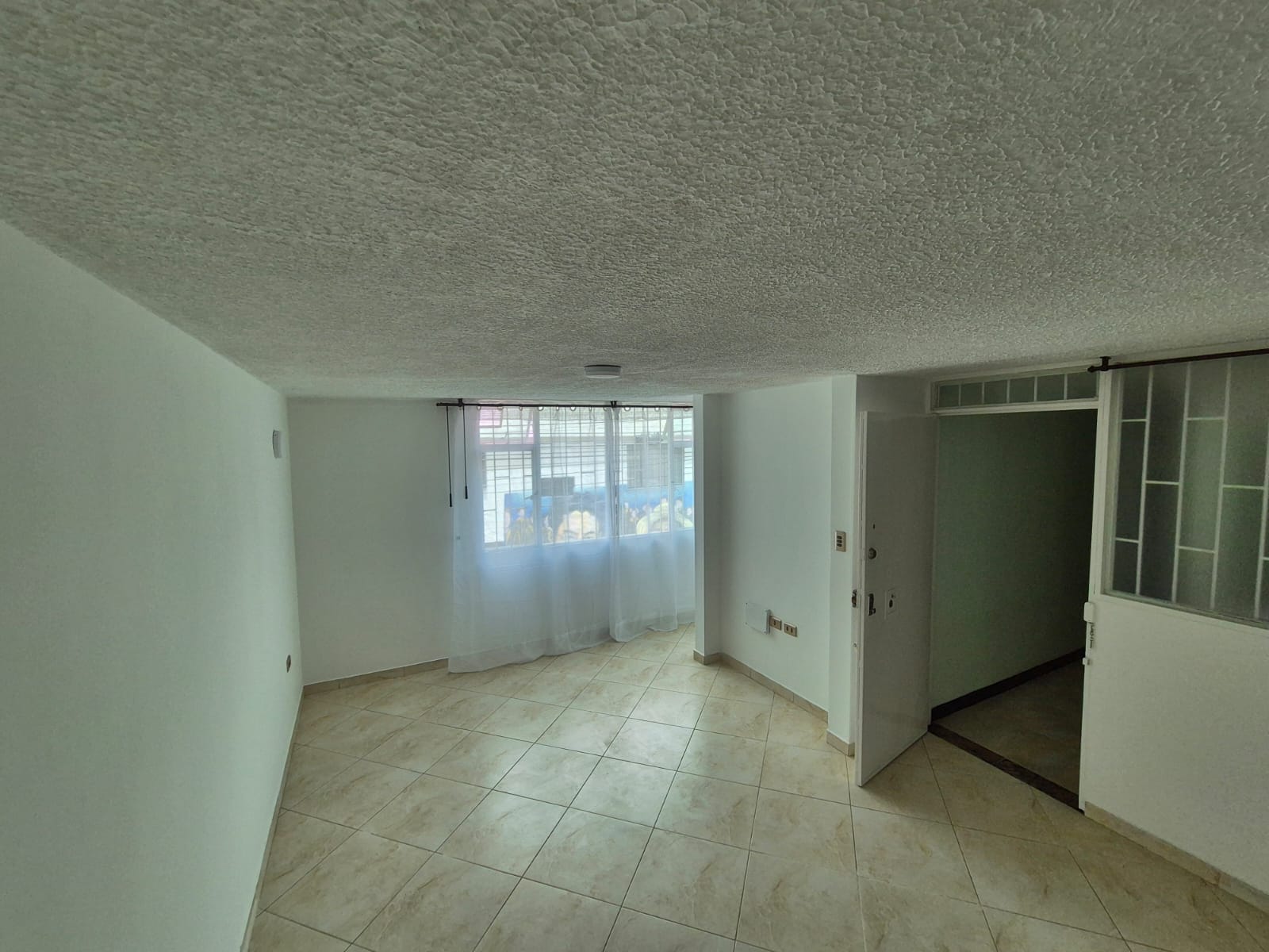 Casa en venta en Engativá, Bogotá · foto 8 de 20