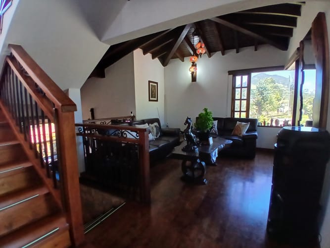 Casa de 3 alcobas en venta en Guamito, La Ceja, 700 m² · foto 5 de 24