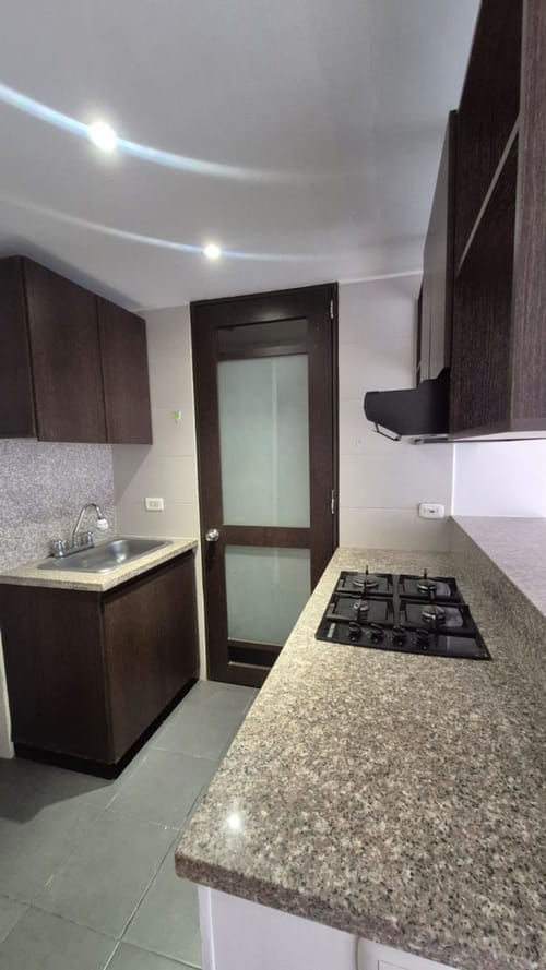 Apartamento de 2 alcobas en arriendo en Santa Barbara Central, Bogotá, 72 m² · foto 4 de 22