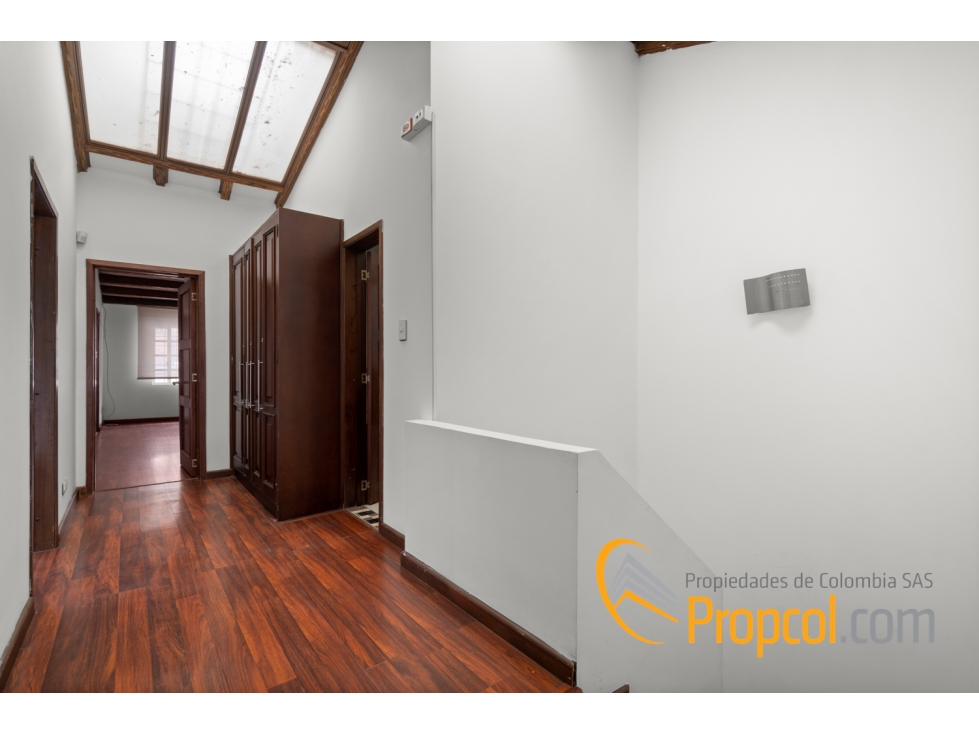 Casa en venta en Santa Barbara, Bogotá · foto 9 de 13