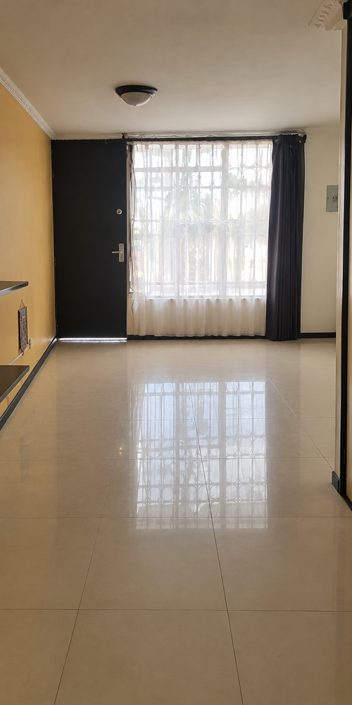 Casa de 4 alcobas en venta en Nueva Castilla, Bogotá, 75 m² · foto 2 de 19