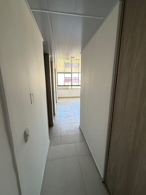 Apartamento de 2 alcobas en arriendo en La Salle, Bogotá, 40 m² · foto 10 de 11