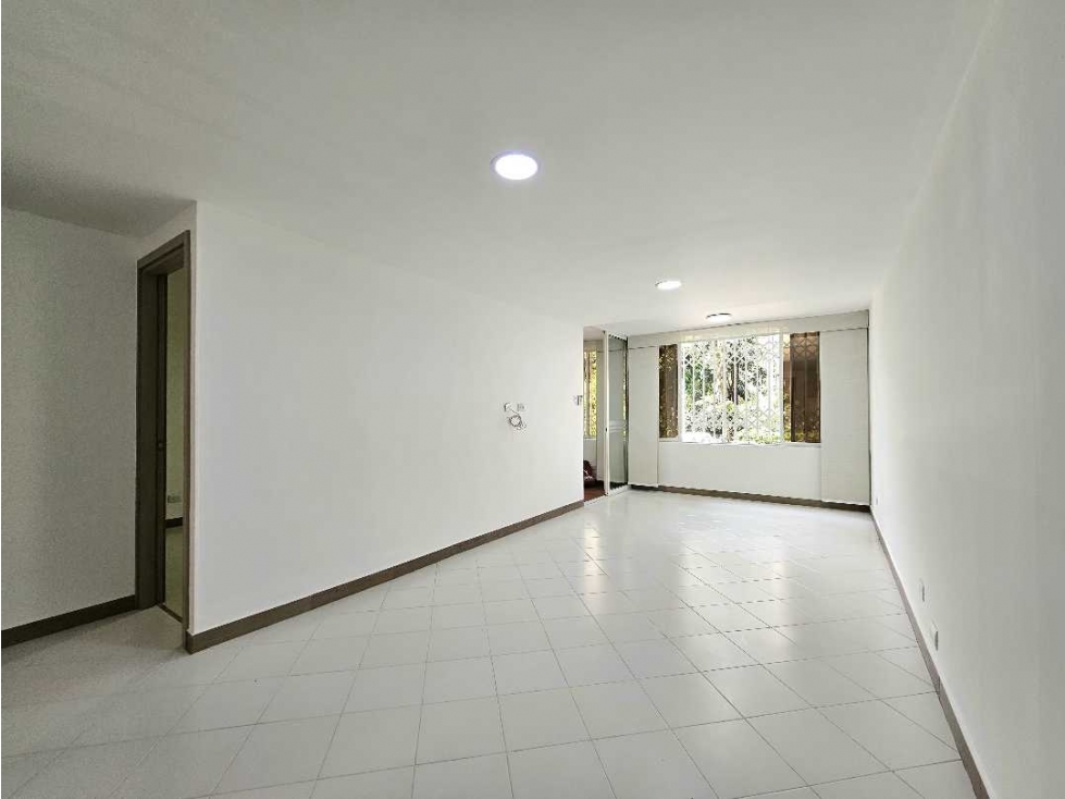 Apartamento en Venta en Belén Miravalle, Medellín