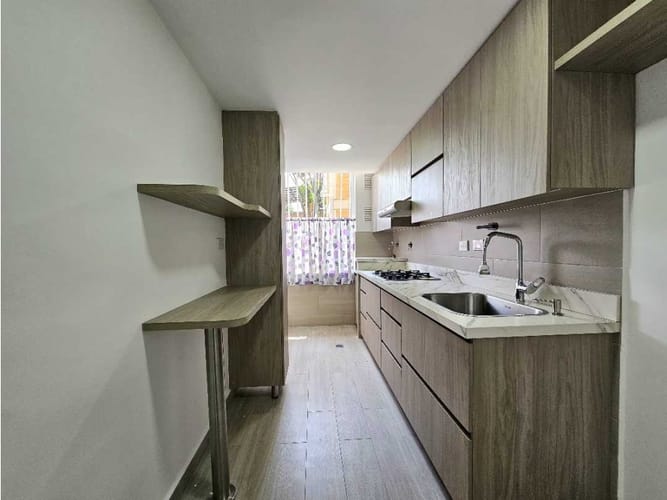 Apartamento de 2 alcobas en venta en Belén Miravalle, Medellín, 66 m² · foto 15 de 23