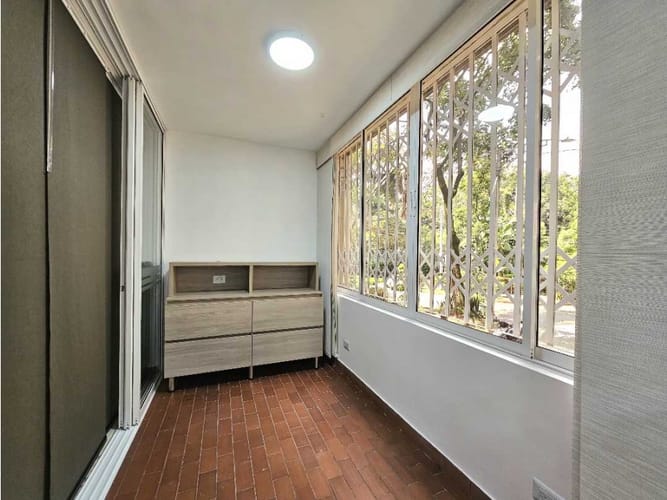 Apartamento de 2 alcobas en venta en Belén Miravalle, Medellín, 66 m² · foto 22 de 23