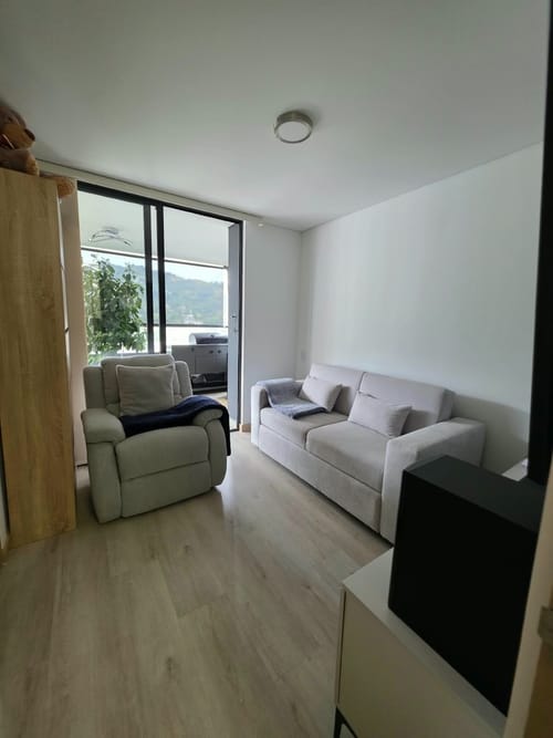 Apartamento de 2 alcobas en venta en Escobero, Envigado, 110 m² · foto 3 de 12