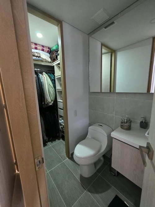 Apartamento de 2 alcobas en venta en Escobero, Envigado, 110 m² · foto 11 de 12