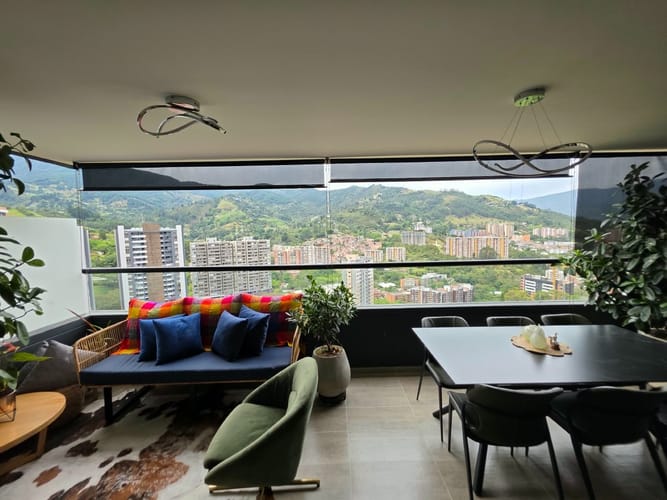 Apartamento de 2 alcobas en venta en Escobero, Envigado, 110 m² · foto 4 de 12
