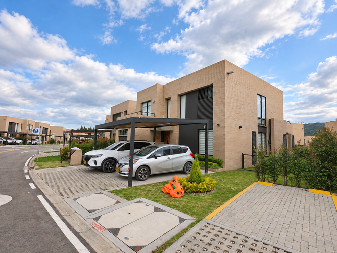 Casa de 5 alcobas en venta en Samaria, Chía, 178 m² · foto 17 de 20