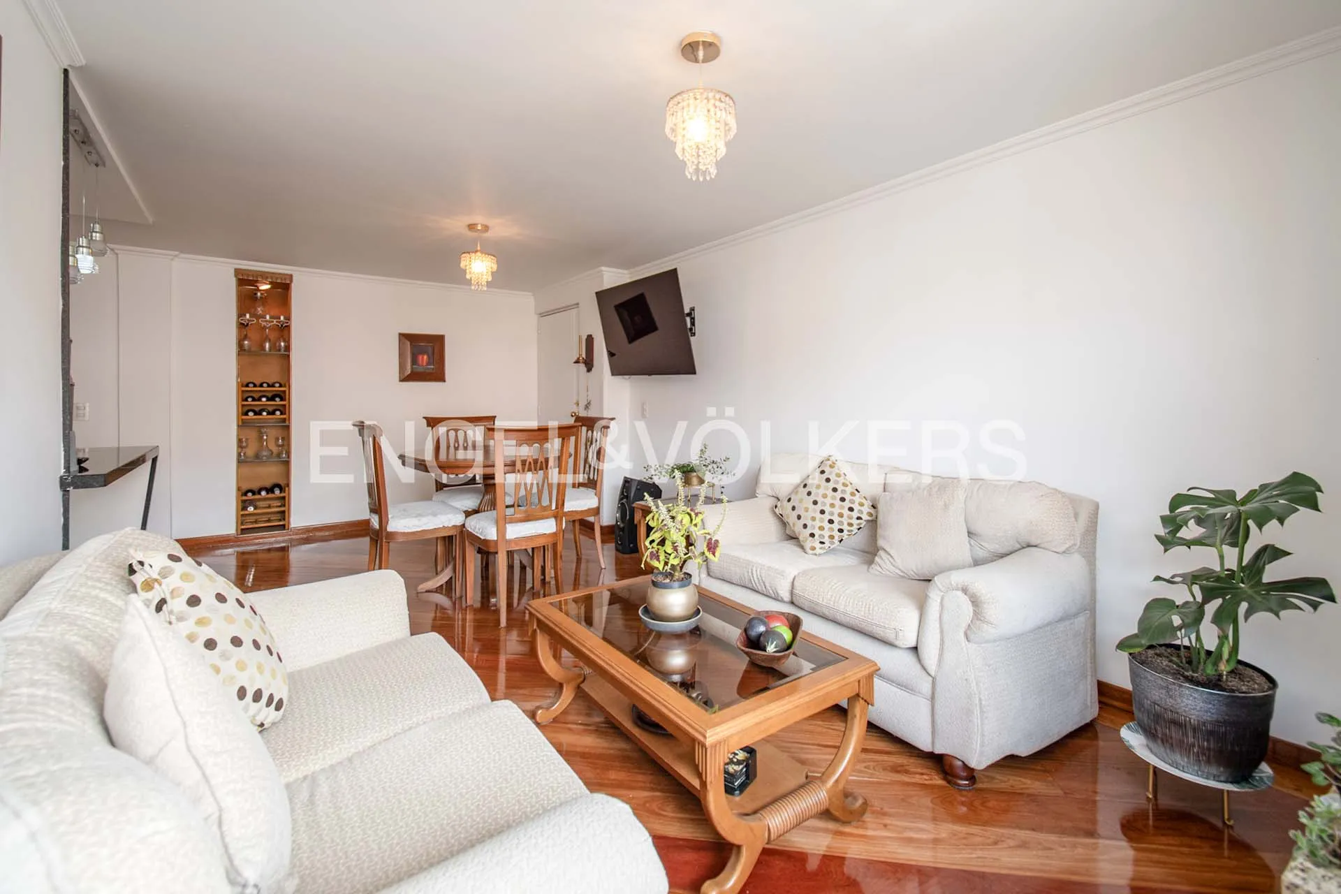Apartamento en venta en Alhambra, Bogotá · foto 2 de 16