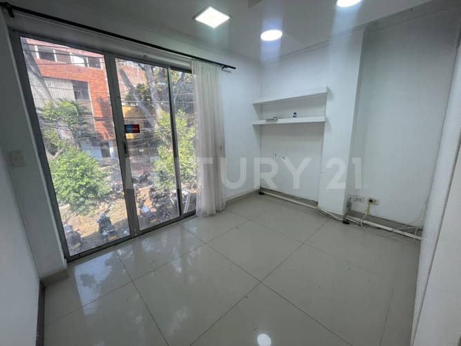 Casa de 4 alcobas en arriendo en Tequendama, Cali, 70 m² · foto 2 de 11