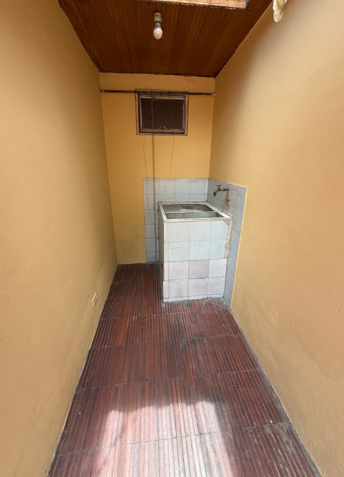 Casa de 6 alcobas en arriendo en Barrios Unidos, Bogotá, 160 m² · foto 19 de 20