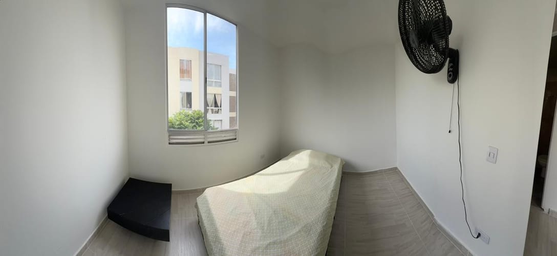 Apartamento de 2 alcobas en venta en Asocomun, Girardot, 39 m² · foto 4 de 11