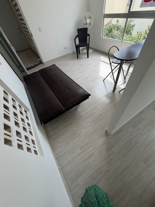 Apartamento de 2 alcobas en venta en Asocomun, Girardot, 39 m² · foto 3 de 11