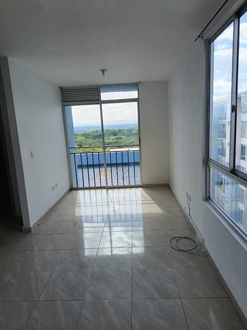 Apartamento de 3 alcobas en venta en Puerto Espejo, Armenia, 51 m² · foto 2 de 17