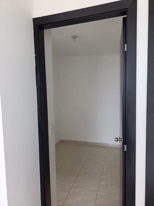 Apartamento de 3 alcobas en venta en Puerto Espejo, Armenia, 51 m² · foto 5 de 17