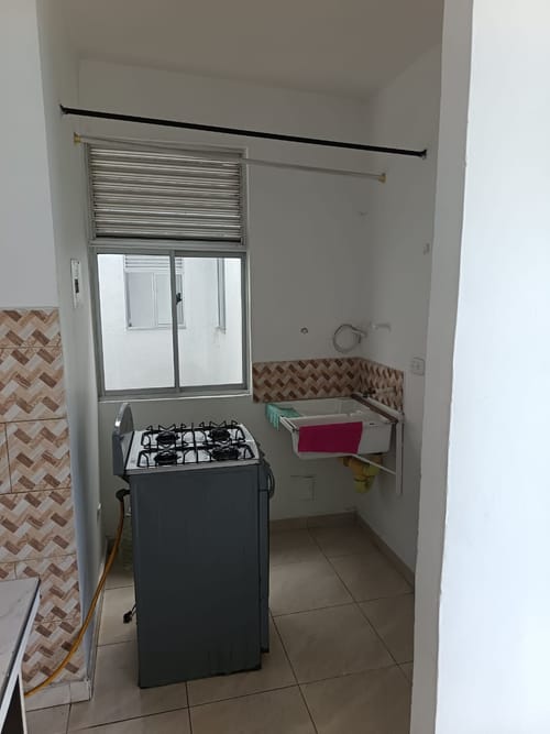 Apartamento de 3 alcobas en venta en Puerto Espejo, Armenia, 51 m² · foto 6 de 17