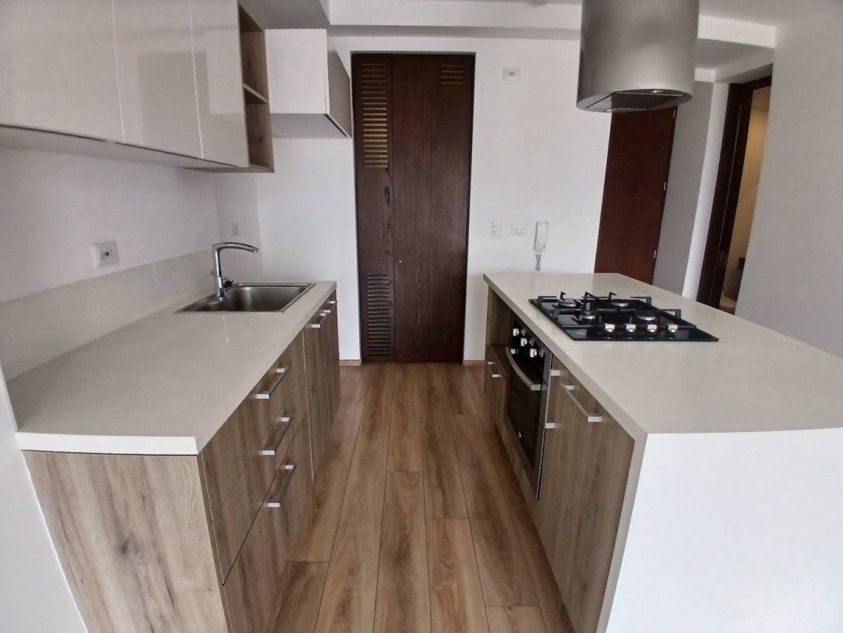 Apartment for rent in Chico norte, Bogotá