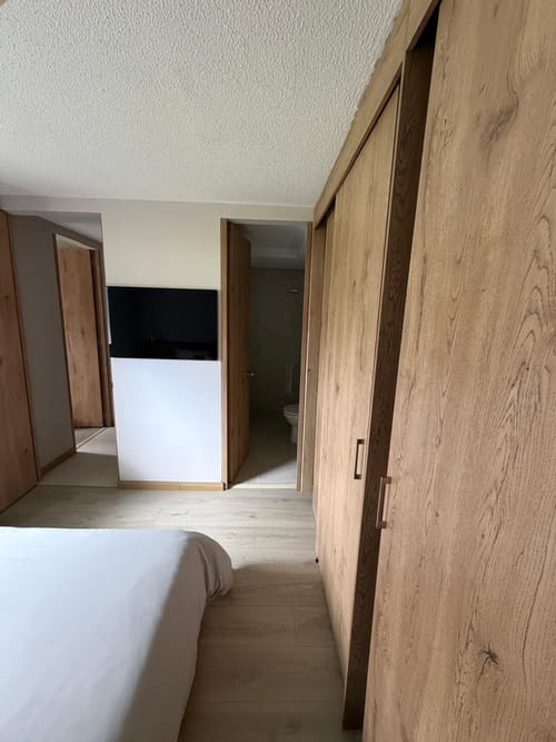 Apartamento de 3 alcobas en venta en Santa Ana, Bello, 61 m² · foto 2 de 18