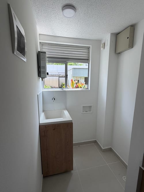 Apartamento de 3 alcobas en venta en Santa Ana, Bello, 61 m² · foto 12 de 18