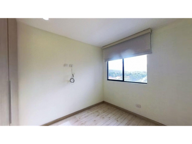 Apartamento de 3 alcobas en venta en Venecia, Bogotá, 76 m² · foto 3 de 24